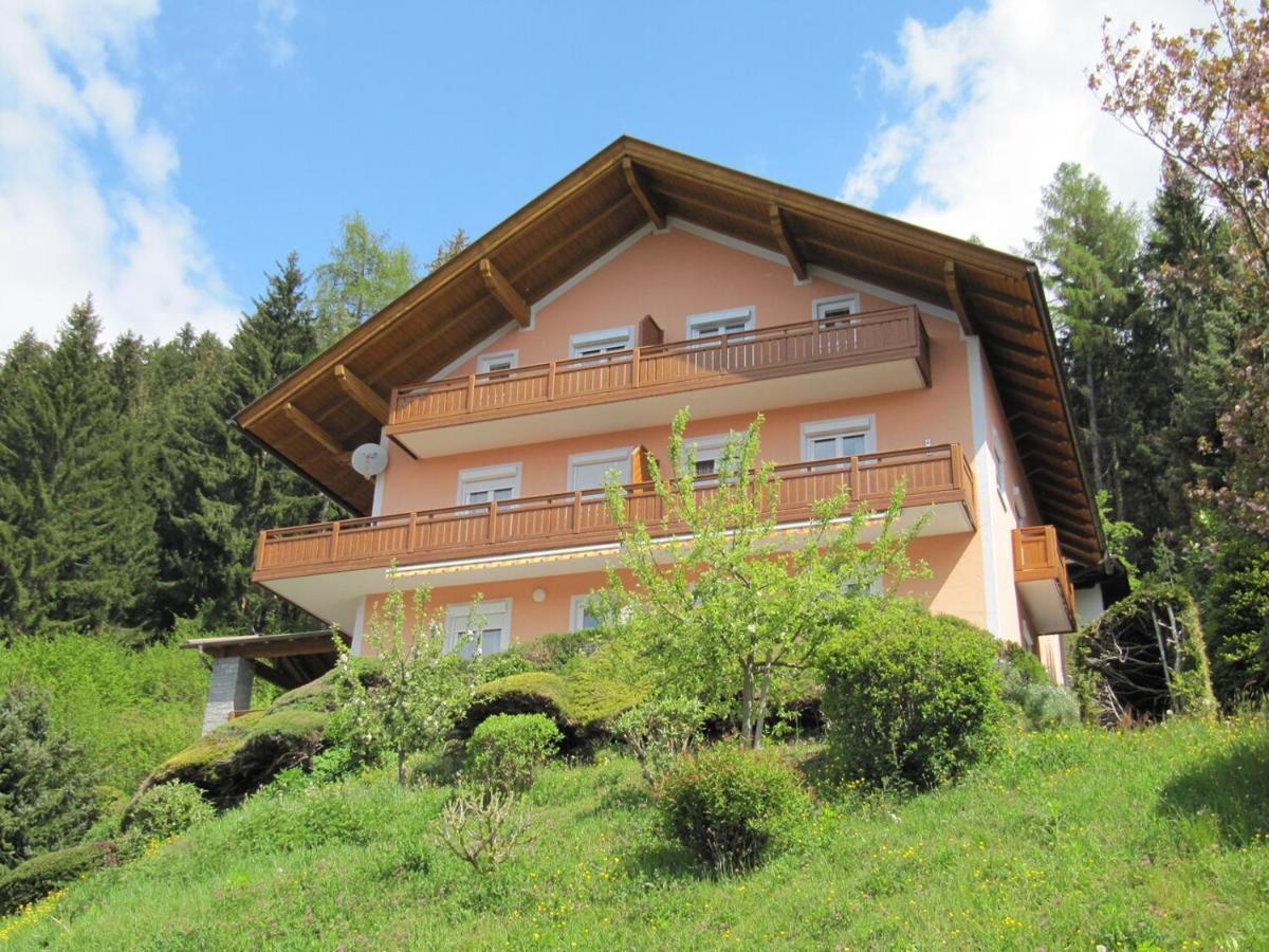 Haus Kraller-Urlaub Mit Seeblick Millstatt Exteriör bild