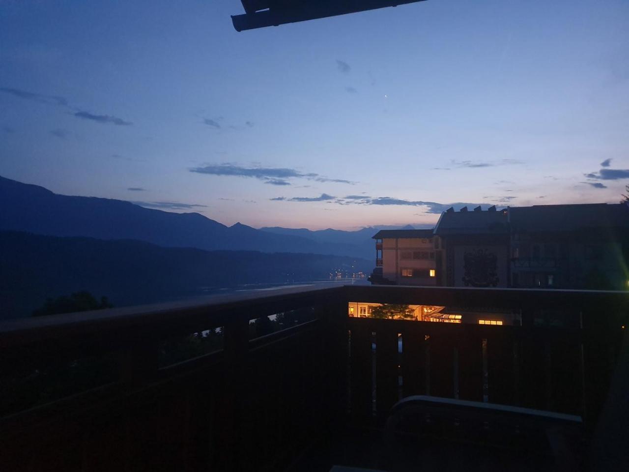 Haus Kraller-Urlaub Mit Seeblick Millstatt Exteriör bild