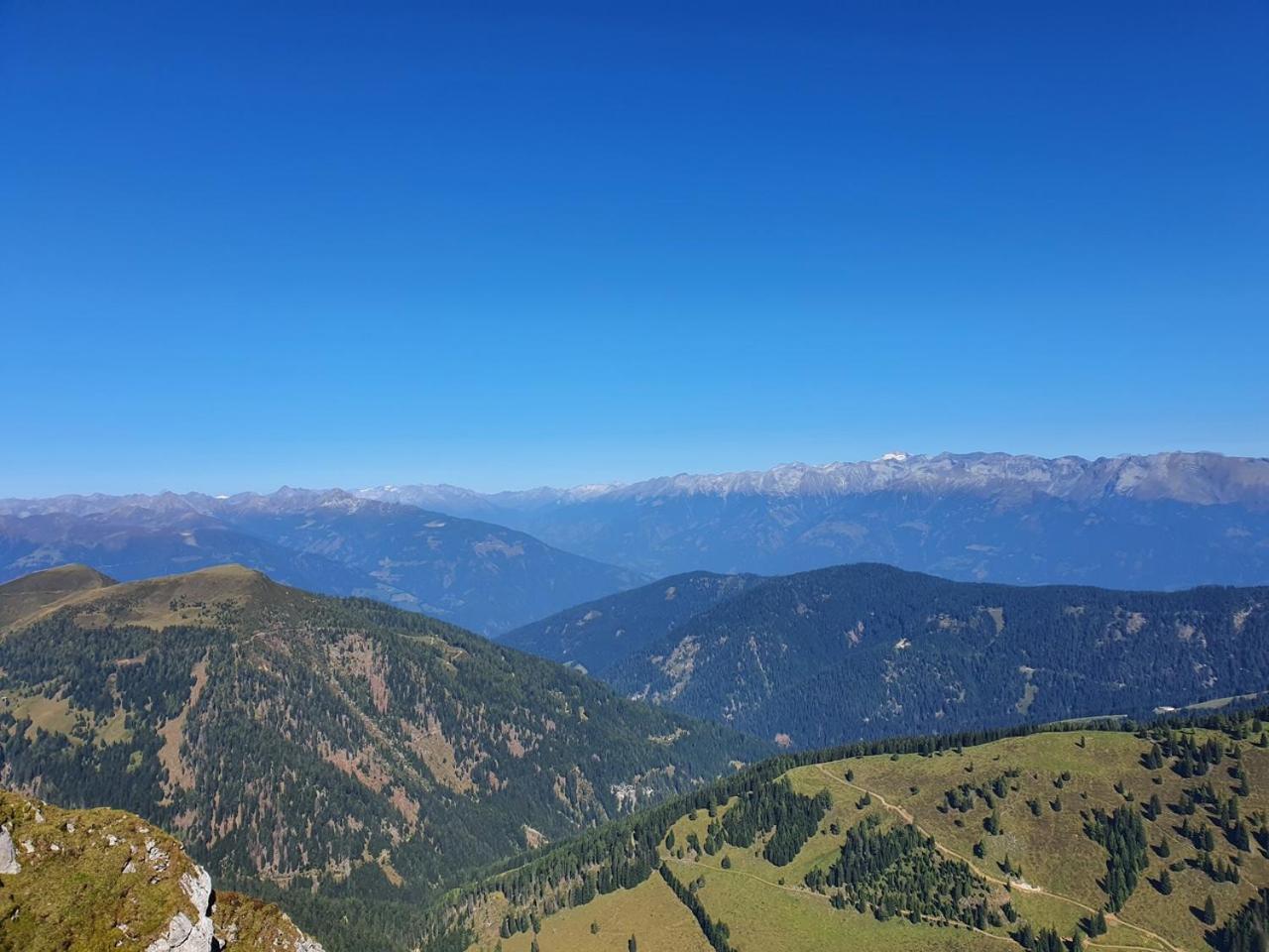 Haus Kraller-Urlaub Mit Seeblick Millstatt Exteriör bild
