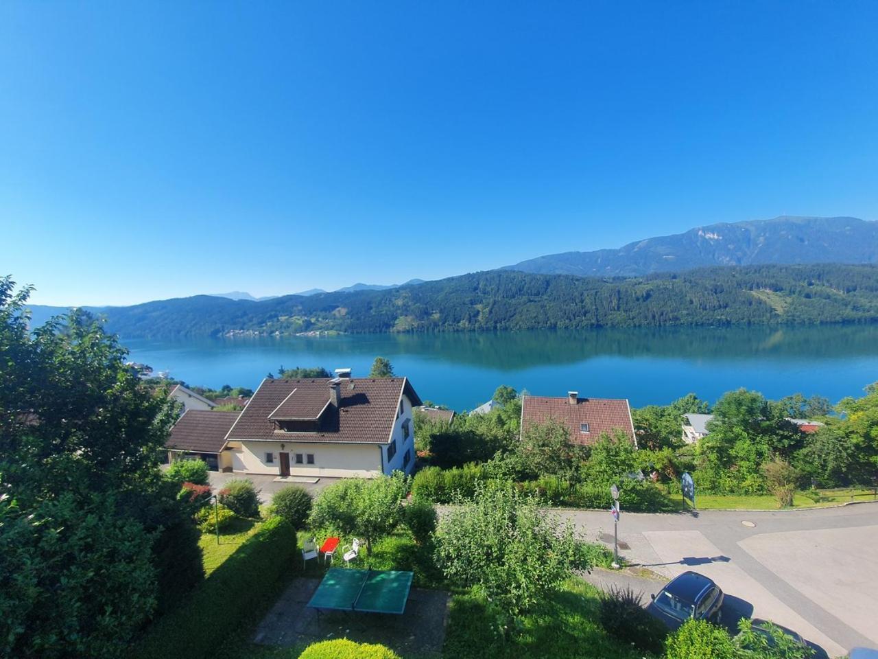 Haus Kraller-Urlaub Mit Seeblick Millstatt Exteriör bild
