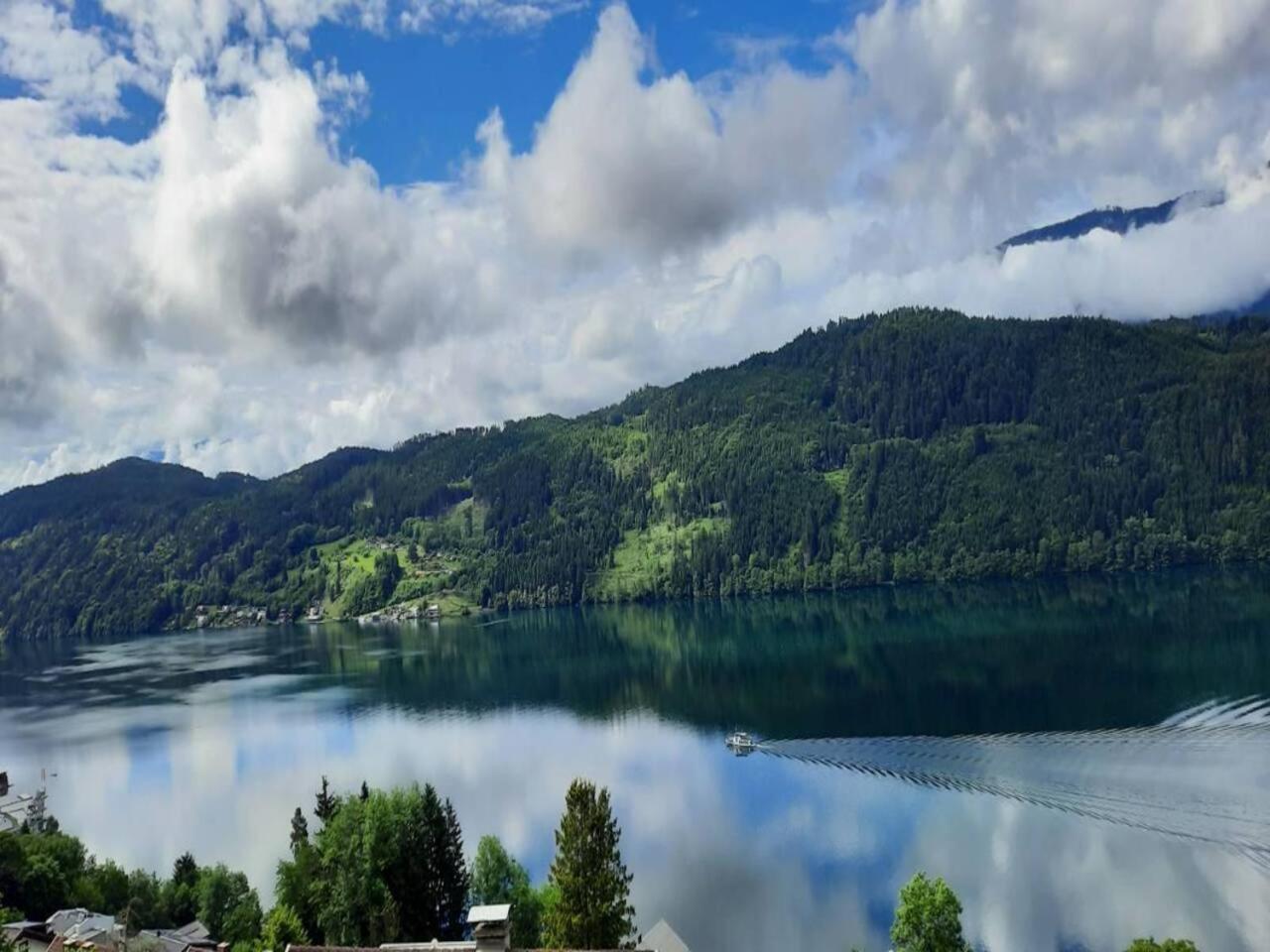 Haus Kraller-Urlaub Mit Seeblick Millstatt Exteriör bild