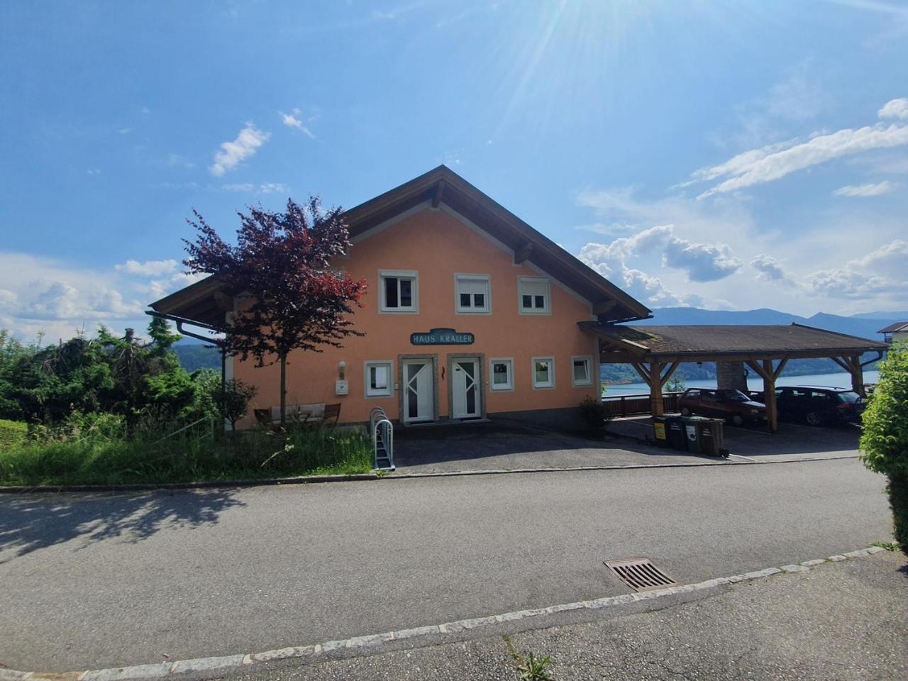Haus Kraller-Urlaub Mit Seeblick Millstatt Exteriör bild
