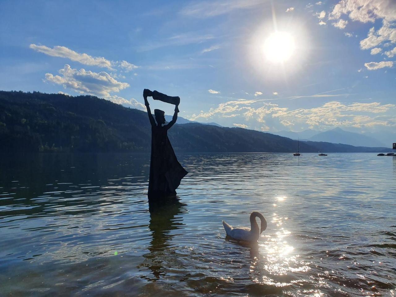 Haus Kraller-Urlaub Mit Seeblick Millstatt Exteriör bild