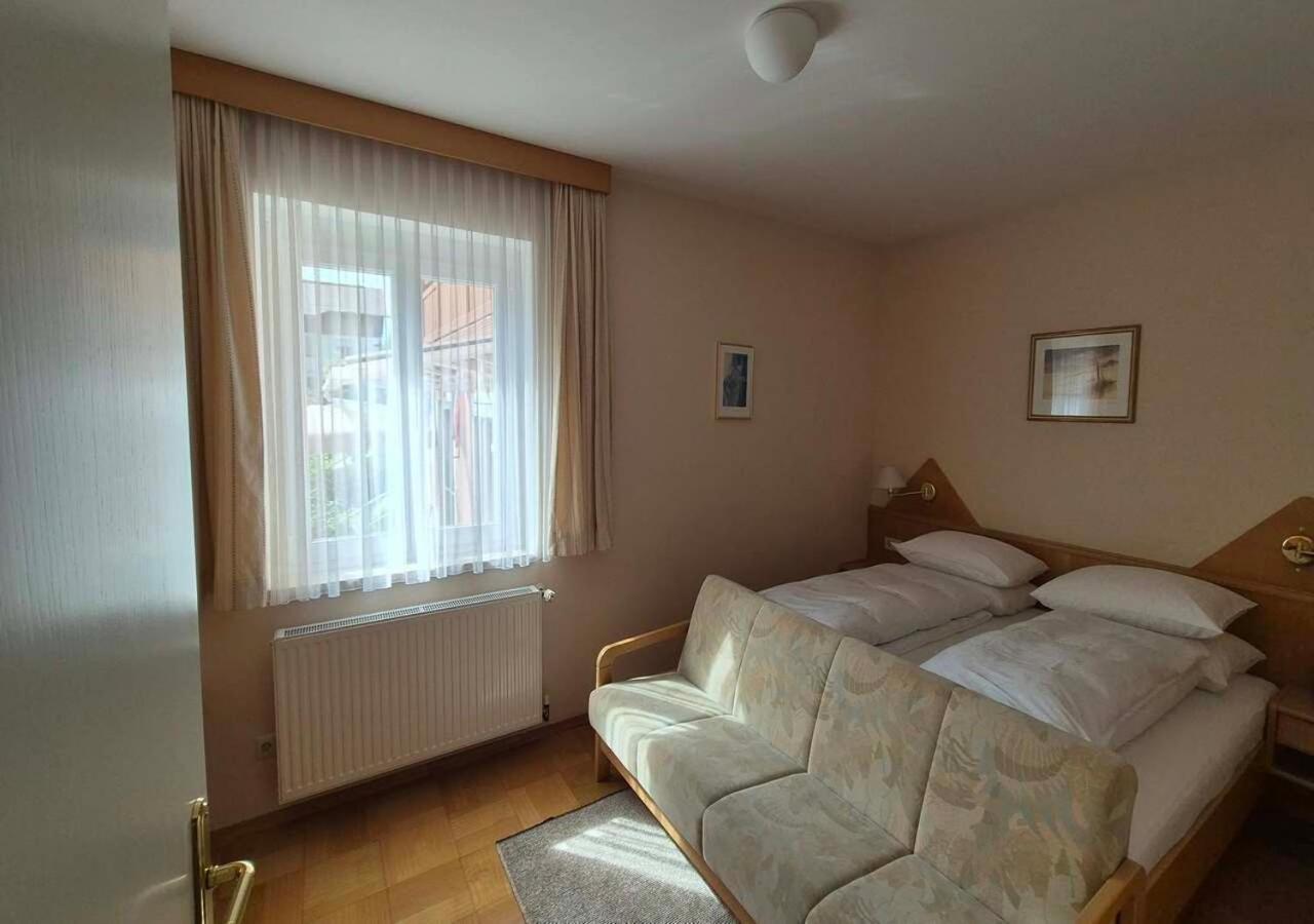 Haus Kraller-Urlaub Mit Seeblick Millstatt Exteriör bild