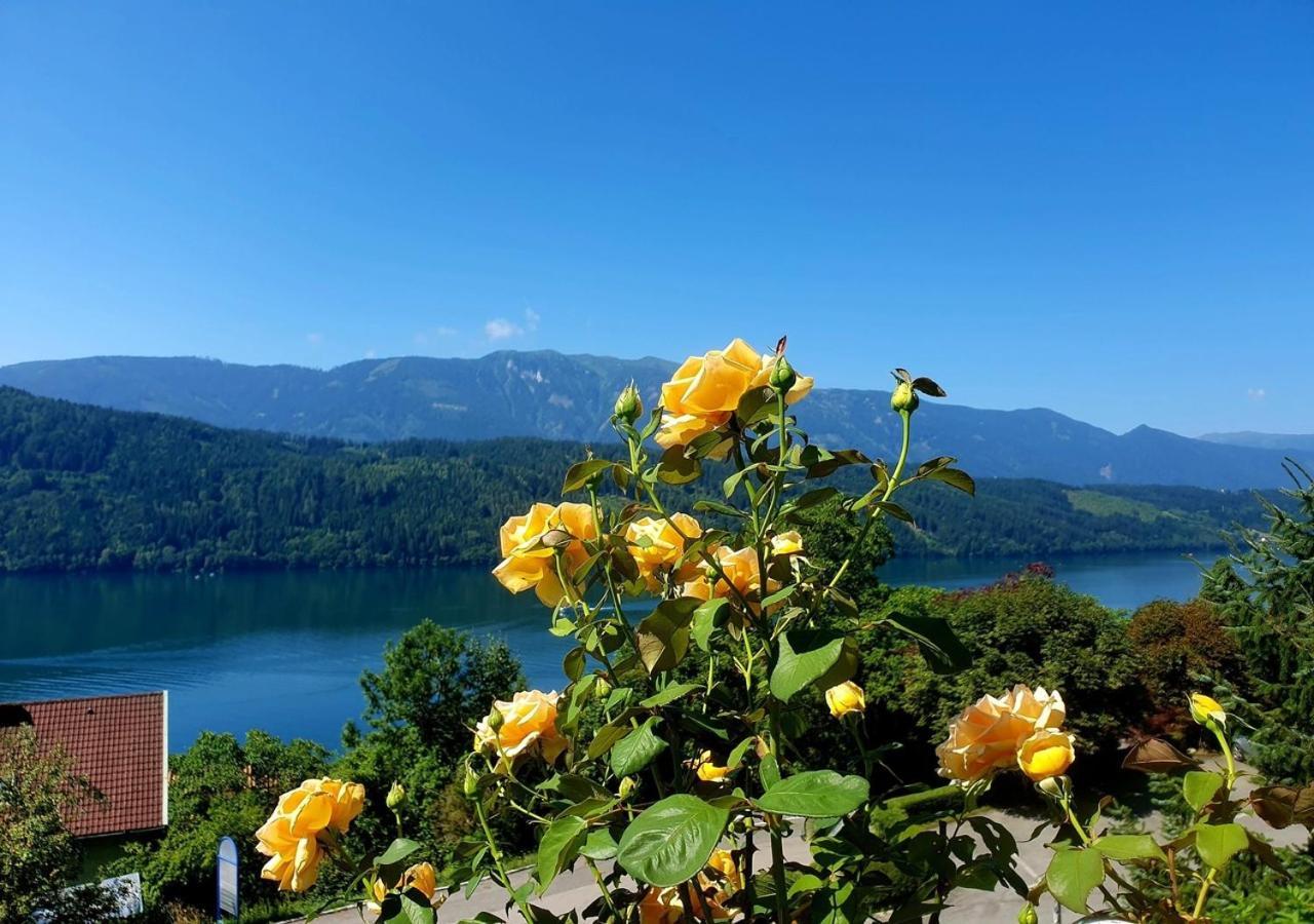 Haus Kraller-Urlaub Mit Seeblick Millstatt Exteriör bild